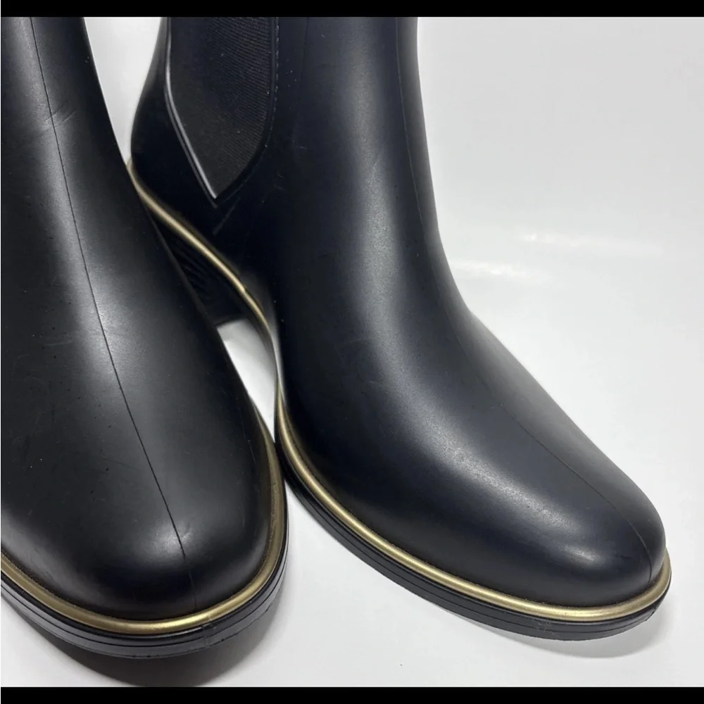 Kate Spade Rain Boots 10 Black Rubber  Bow Accents pull on ankle Edimburg